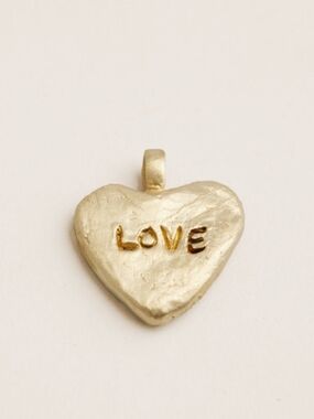 Parker T HATCH. OLD DESIGN Gold Heart 'LOVE' Pendant Charm - Women Jewelry